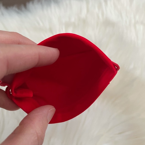 Oval Snakeskin Earrings NWT - Picture 16 of 16